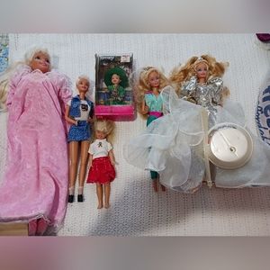 And...more barbies!